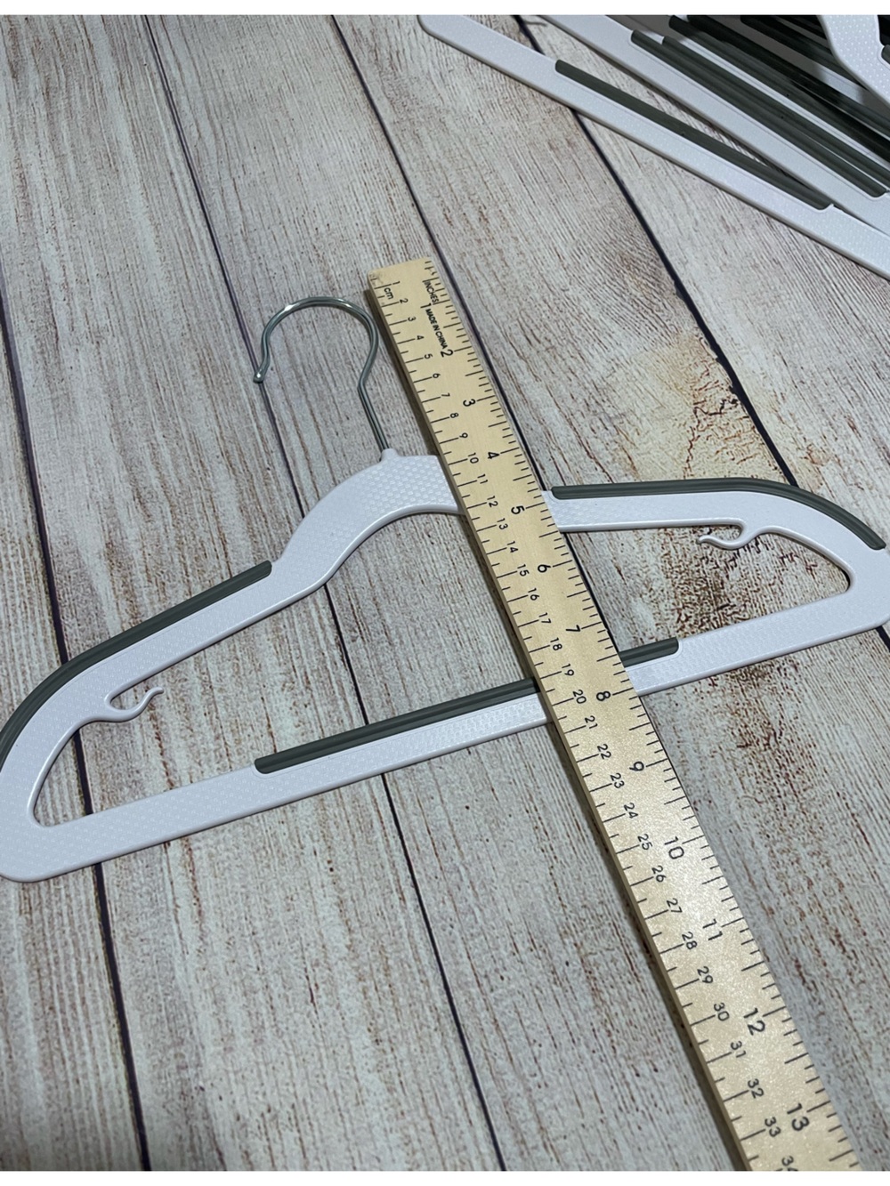 Set of 30 Small Kids Nonslip Clothing Hangers White Organizing Closet Children - Picture 4 of 6
